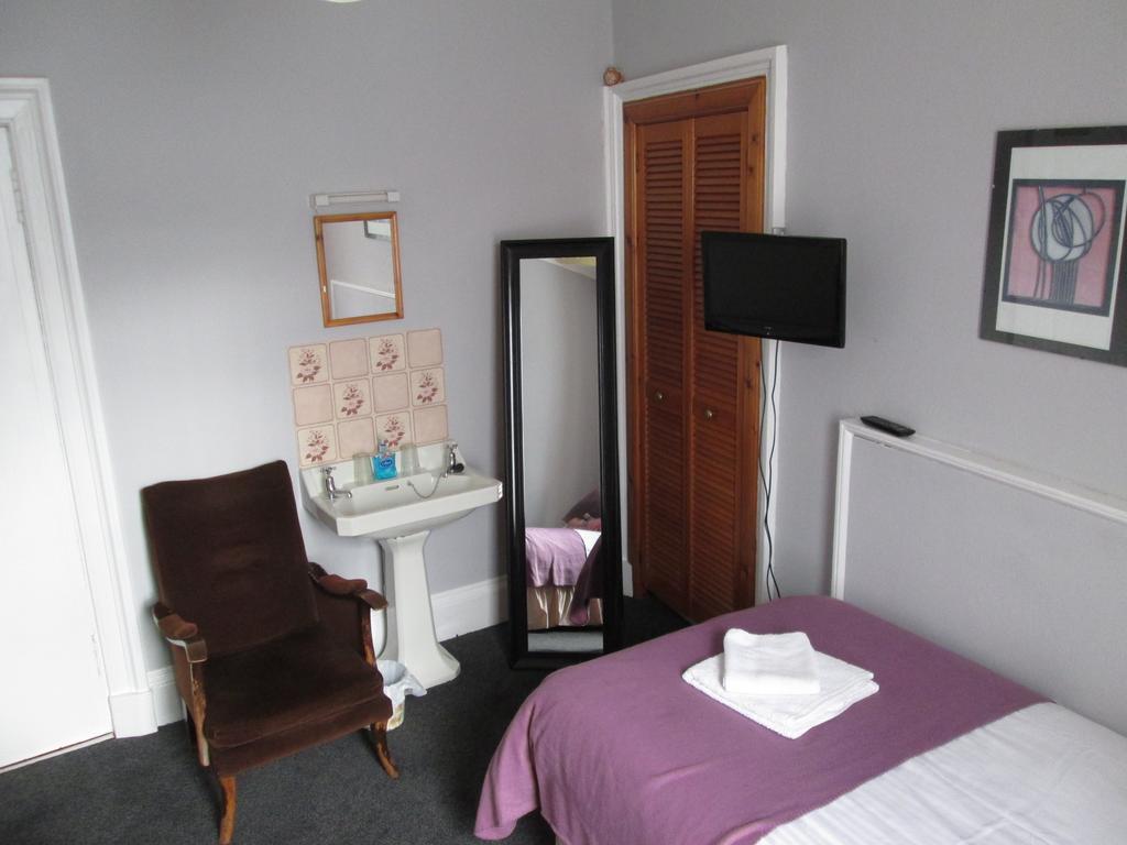 Greenbank Guest House Калландер Номер фото